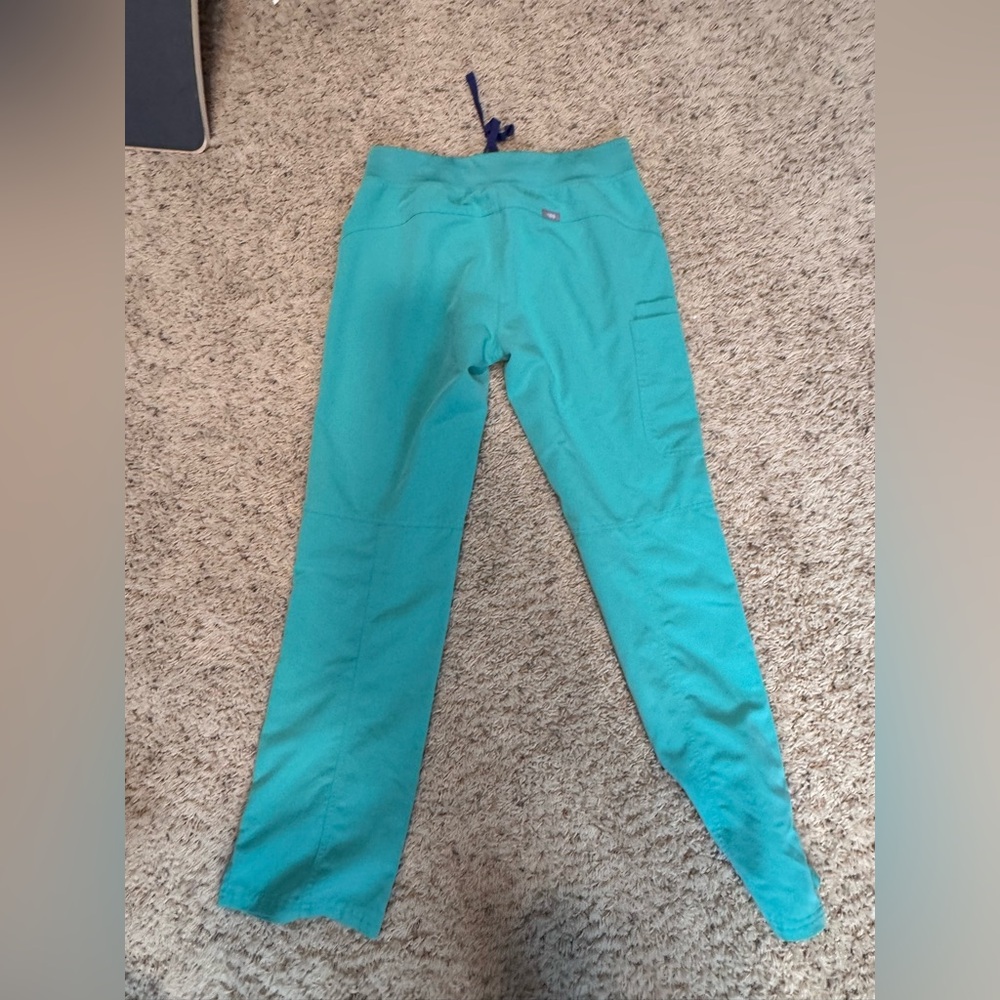 FIGS Scrub Pants